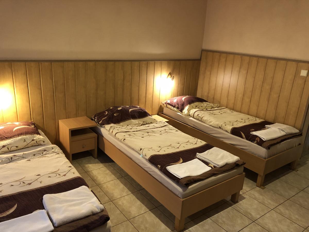 Batavya Penzion Topoľčany Eksteriør bilde